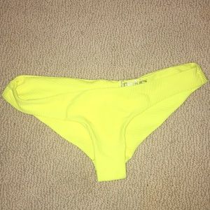 Frankie’s Bikinis Greer bottom